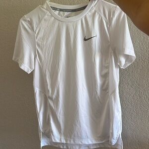 Nike Running - Womens Dri-Fit t-shirt